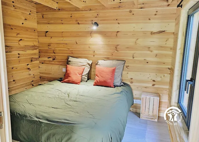 24 La Foret, De Coupeau, 4 Personnes Casa vacanze Saint-Berthevin