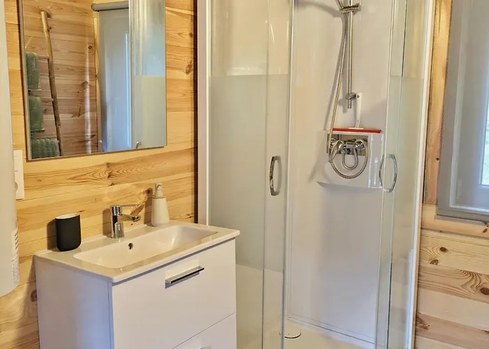 24 La Foret, De Coupeau, 4 Personnes