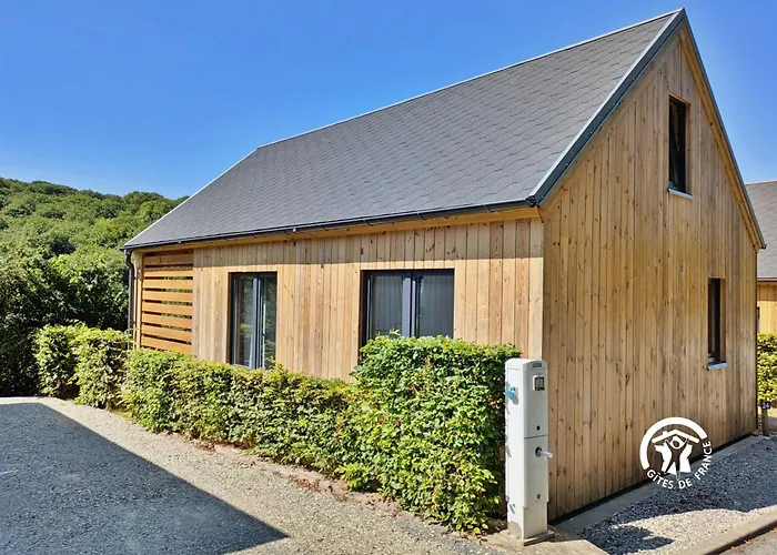 24 La Foret, De Coupeau, 4 Personnes Saint-Berthevin